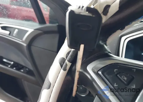 2014 Ford Fusion Hybrid Se from USA, damaged, VIN 3FA6P0LU6ER282453